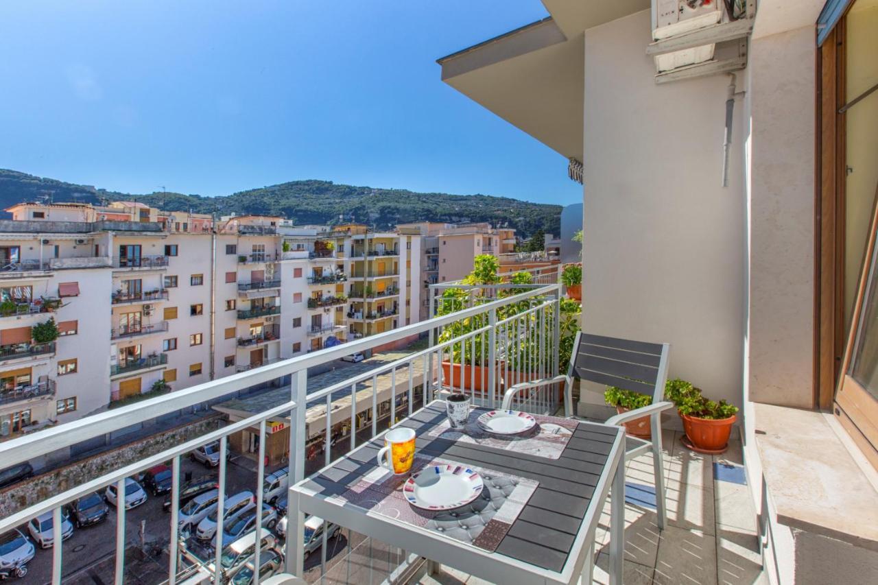 Clio Sorrento Apartment מראה חיצוני תמונה